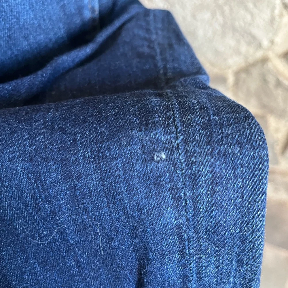 Abercrombie & Fitch Dark Wash Jeans 30x30 - Picture 5 of 5